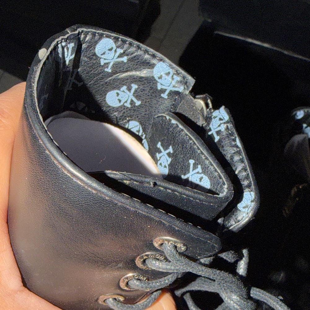 Black Platform Lace-Up Boots - Picture 5 of 8